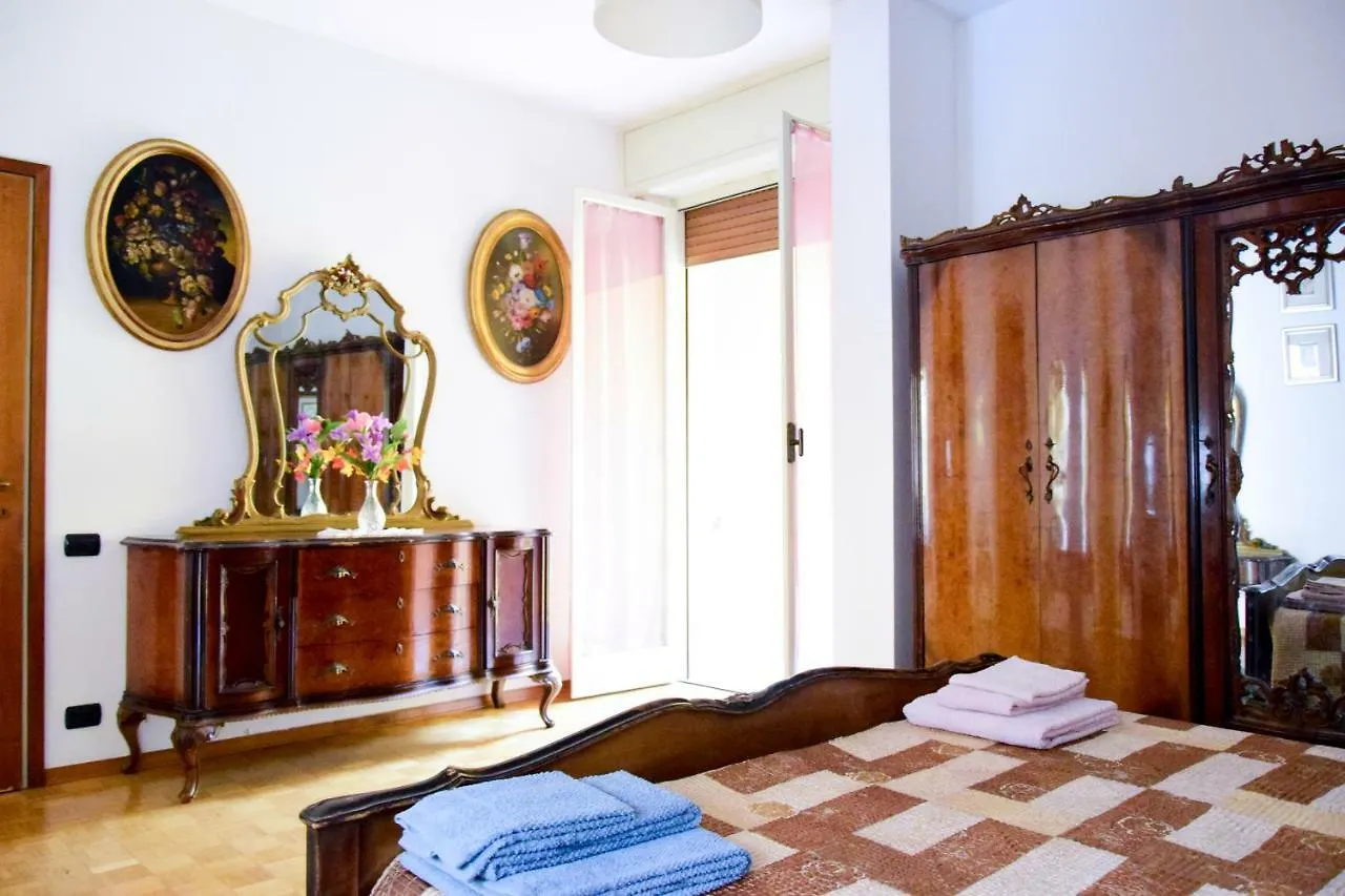 Il Balcone Di Giulietta Apartment Verona Italy