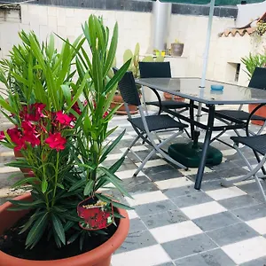 La Terrazza Di Aida Apartment